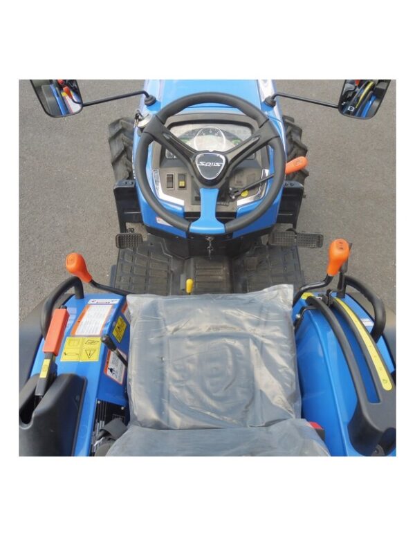 Tracteur 4 roues motrices SOLIS 26 roues – Image 3
